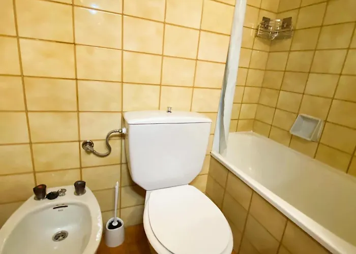 Con Piscina En La Playa De Fenals Apartment