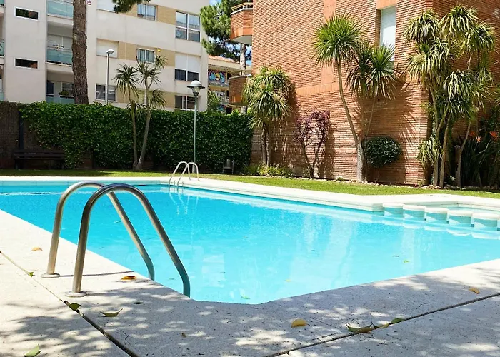 Con Piscina En La Playa De Fenals